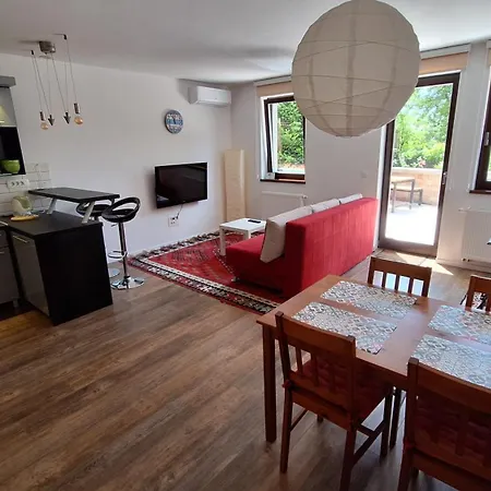 Lubina Apartment *